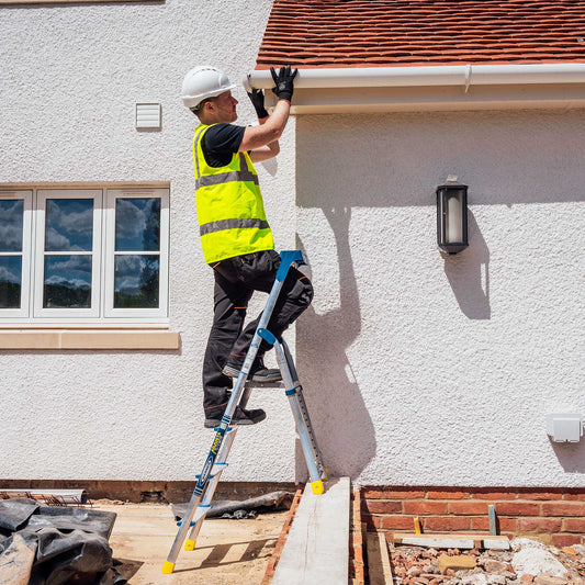 Werner AdjustaStep PRO® Aluminium Stepladder 4 Tread