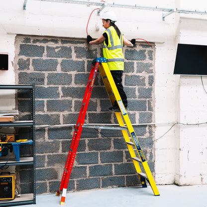 Werner AdjustaStep PRO® Fibreglass Stepladder 8 Tread