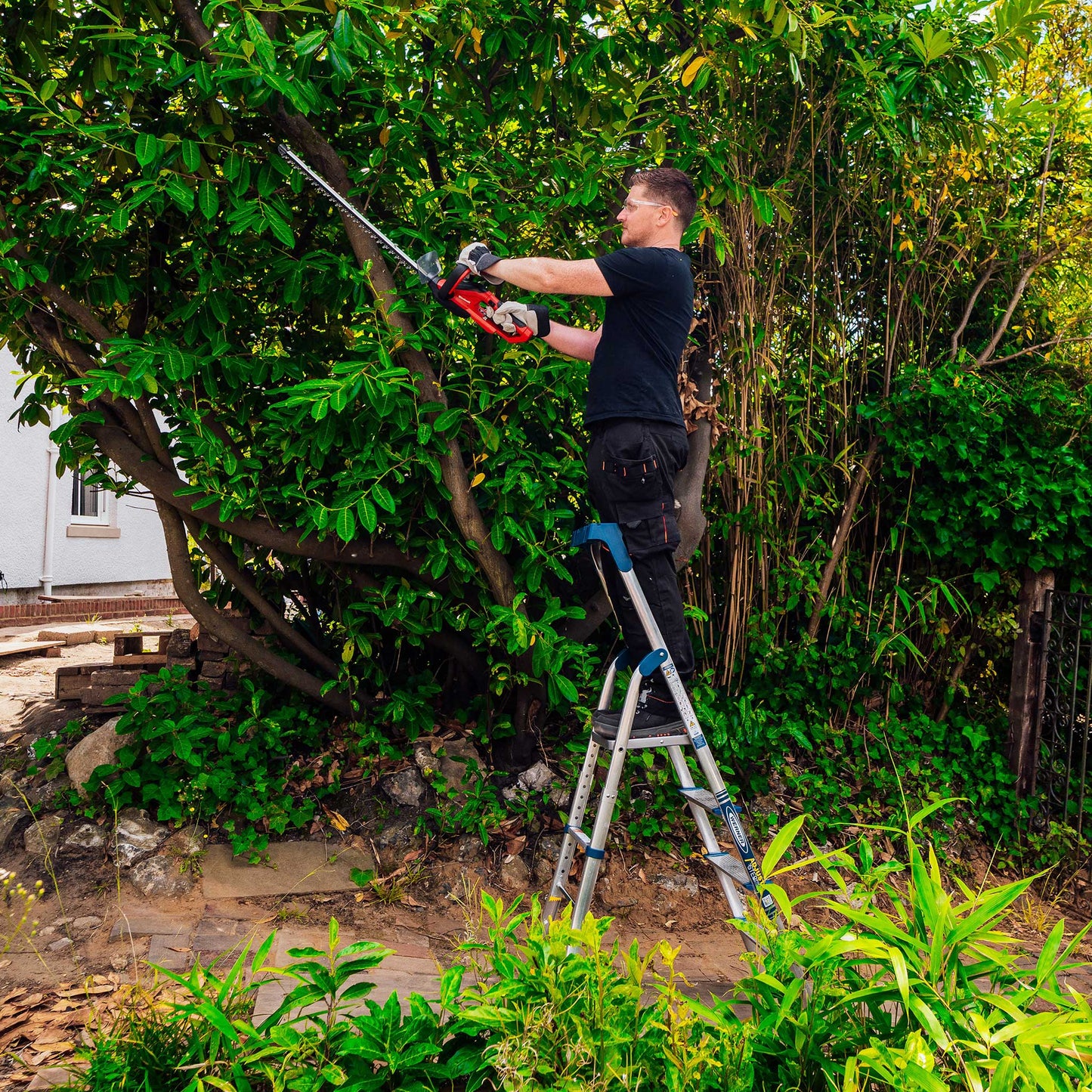 Werner AdjustaStep PRO® Aluminium Stepladder 4 Tread