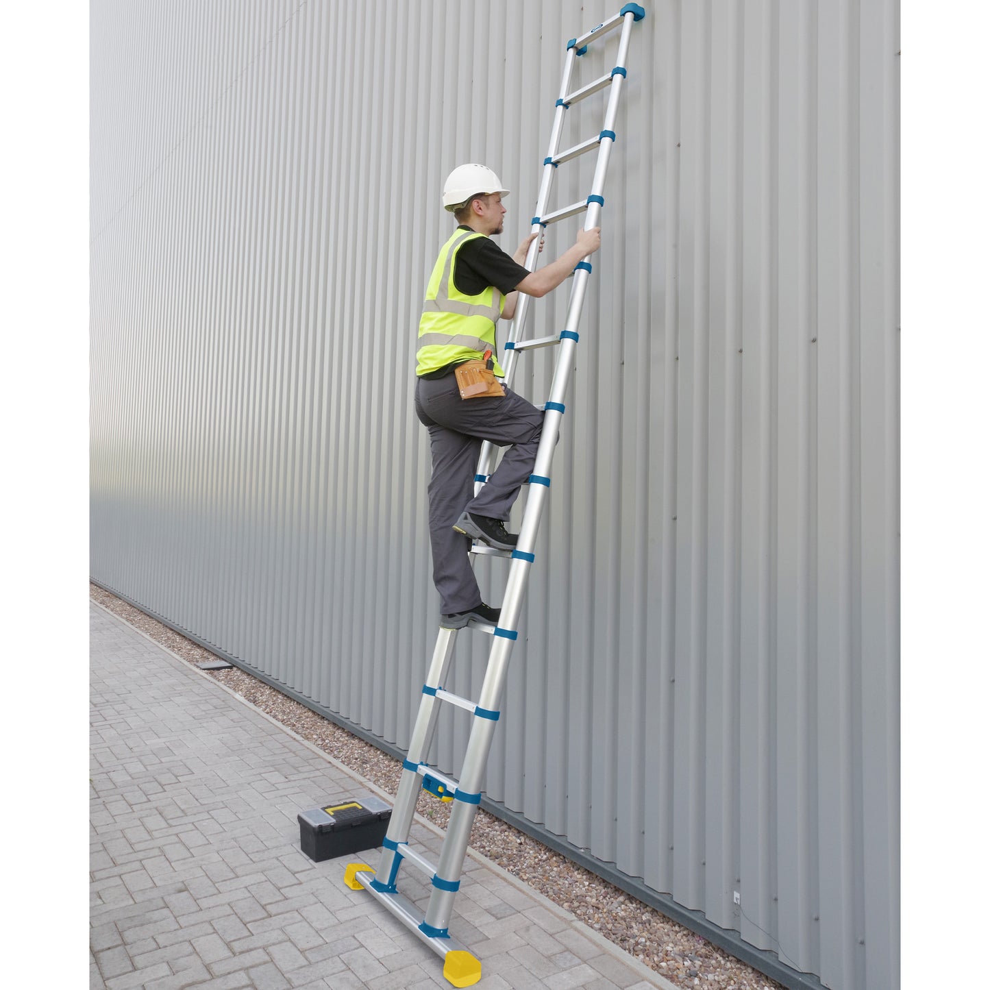 Werner Soft Close Telescopic Extension Ladder - 3.8m