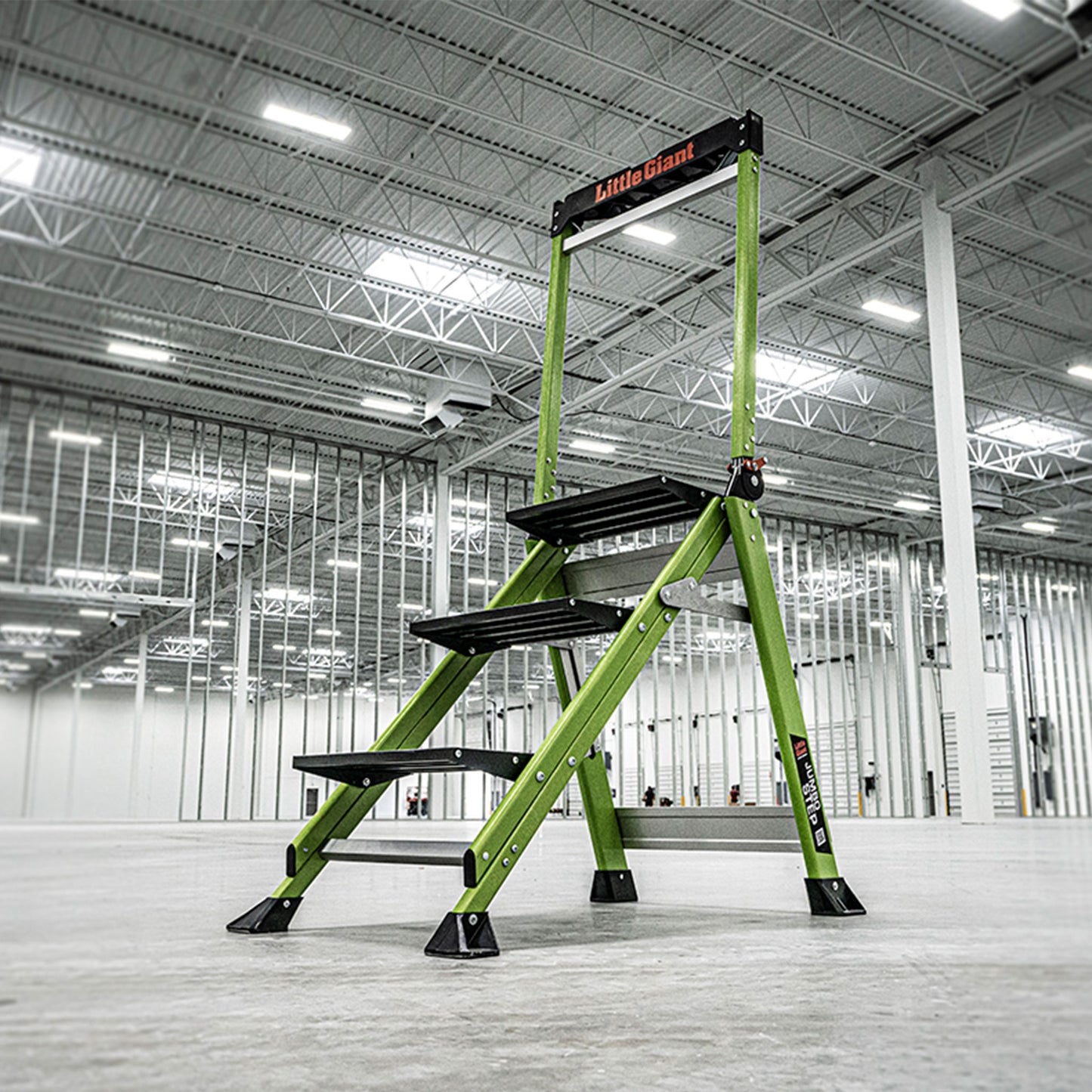 Little Giant Fibreglass Jumbo Safety Step ladder - 3 Tread