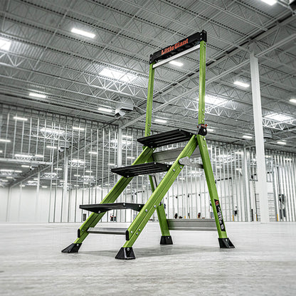 Little Giant Fibreglass Jumbo Safety Step ladder - 3 Tread