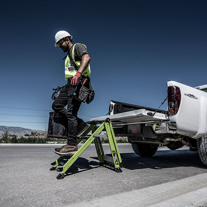 Little Giant Fibreglass Jumbo Safety Step ladder - 3 Tread