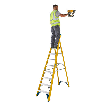 Werner Fibreglass Platform Stepladder 8 Tread