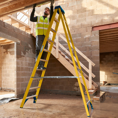 Werner Fibreglass Stepladder 10 Tread