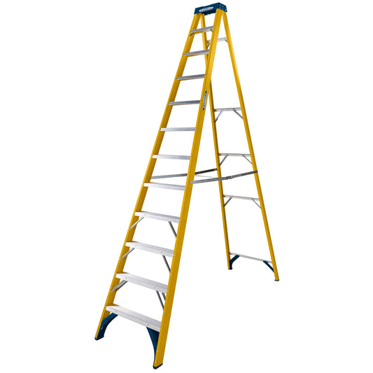 Werner Fibreglass Stepladder 12 Tread