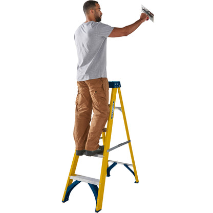 Werner Fibreglass Stepladder 5 Tread