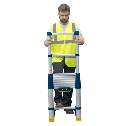 Werner Soft Close Telescopic Extension Ladder - 2.9m